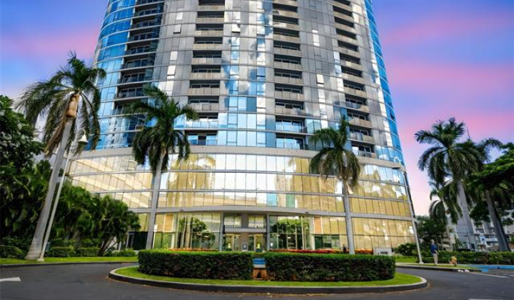 1296 Kapiolani Boulevard,Honolulu,Hawaii,96814,3 Bedrooms Bedrooms,2 BathroomsBathrooms,Condo/Townhouse,Kapiolani,24,18338024