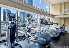 1296 Kapiolani Boulevard,Honolulu,Hawaii,96814,3 Bedrooms Bedrooms,2 BathroomsBathrooms,Condo/Townhouse,Kapiolani,24,18338024