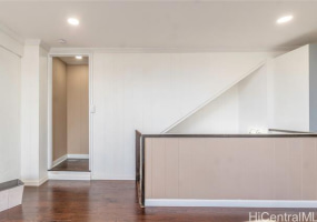 805 Alewa Drive,Honolulu,Hawaii,96817,5 Bedrooms Bedrooms,2 BathroomsBathrooms,Single family,Alewa,18338191