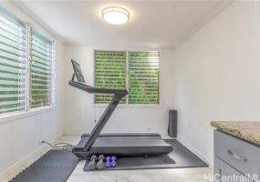 805 Alewa Drive,Honolulu,Hawaii,96817,5 Bedrooms Bedrooms,2 BathroomsBathrooms,Single family,Alewa,18338191