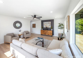 2828 Lowrey Avenue,Honolulu,Hawaii,96822,10 Bedrooms Bedrooms,5 BathroomsBathrooms,Single family,Lowrey,18338638