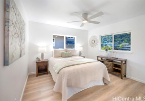 2828 Lowrey Avenue,Honolulu,Hawaii,96822,10 Bedrooms Bedrooms,5 BathroomsBathrooms,Single family,Lowrey,18338638
