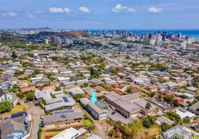 1011-L Alewa Drive,Honolulu,Hawaii,96817,3 ベッドルーム ベッドルーム,3 バスルームバスルーム,一戸建て,Alewa,18790882