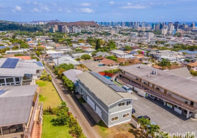 1011-L Alewa Drive,Honolulu,Hawaii,96817,3 ベッドルーム ベッドルーム,3 バスルームバスルーム,一戸建て,Alewa,18790882