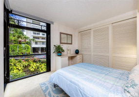 1015 Wilder Avenue,Honolulu,Hawaii,96822,3 ベッドルーム ベッドルーム,2 バスルームバスルーム,コンド / タウンハウス,Wilder,4,18340037