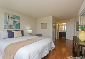 2752 Kaaha Street,Honolulu,Hawaii,96826,2 ベッドルーム ベッドルーム,2 バスルームバスルーム,コンド / タウンハウス,Kaaha,4,18340079