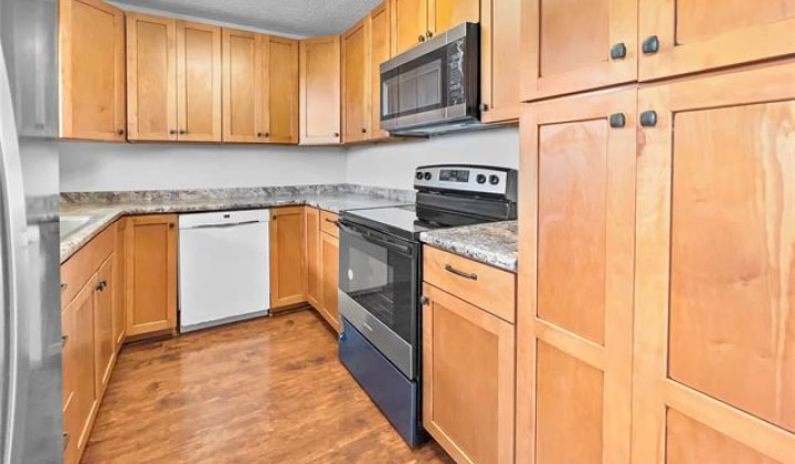 126 Noke Street,Kailua,Hawaii,96734,3 Bedrooms Bedrooms,2 BathroomsBathrooms,Condo/Townhouse,Noke,2,18340170