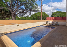 3006 Pualei Circle,Honolulu,Hawaii,96815,2 Bedrooms Bedrooms,1 BathroomBathrooms,Condo/Townhouse,Pualei,3,18340833