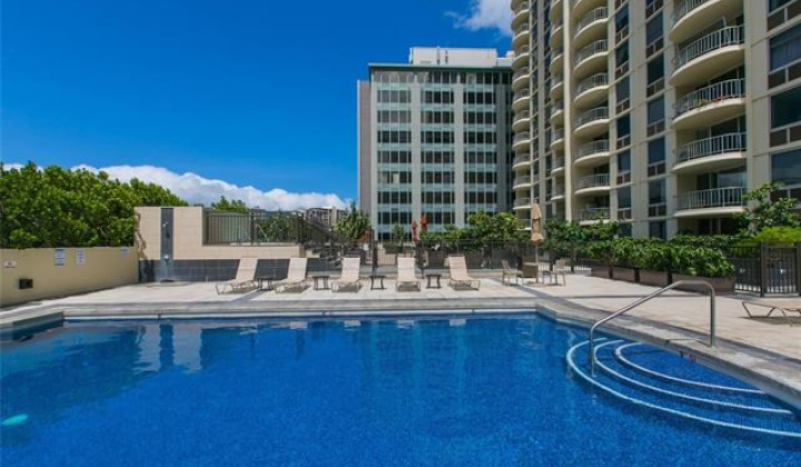 1717 Ala Wai Boulevard,Honolulu,Hawaii,96815,2 ベッドルーム ベッドルーム,2 バスルームバスルーム,コンド / タウンハウス,Ala Wai,8,19503706