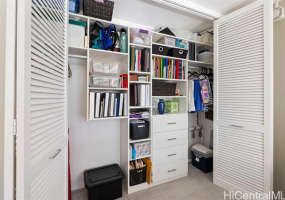 1212 Punahou Street,Honolulu,Hawaii,96826,2 ベッドルーム ベッドルーム,2 バスルームバスルーム,コンド / タウンハウス,Punahou,12,18341147