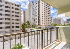 2440 Kuhio Avenue,Honolulu,Hawaii,96815,1 Bedroom Bedrooms,1 BathroomBathrooms,Condo/Townhouse,Kuhio,5,18341302