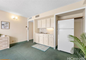 2440 Kuhio Avenue,Honolulu,Hawaii,96815,1 Bedroom Bedrooms,1 BathroomBathrooms,Condo/Townhouse,Kuhio,5,18341302