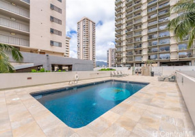 2440 Kuhio Avenue,Honolulu,Hawaii,96815,1 Bedroom Bedrooms,1 BathroomBathrooms,Condo/Townhouse,Kuhio,5,18341302