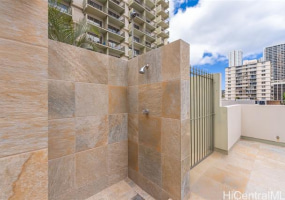 2440 Kuhio Avenue,Honolulu,Hawaii,96815,1 Bedroom Bedrooms,1 BathroomBathrooms,Condo/Townhouse,Kuhio,5,18341302
