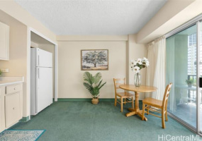 2440 Kuhio Avenue,Honolulu,Hawaii,96815,1 Bedroom Bedrooms,1 BathroomBathrooms,Condo/Townhouse,Kuhio,5,18341302