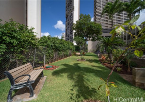 2525 Date Street,Honolulu,Hawaii,96826,1 ベッドルーム ベッドルーム,1 バスルームバスルーム,コンド / タウンハウス,Date,4,18793147