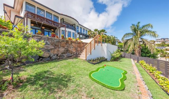 123 Waihili Place,Honolulu,Hawaii,96825,5 ベッドルーム ベッドルーム,5 バスルームバスルーム,一戸建て,Waihili,18793590