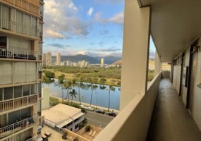 2421 Ala Wai Boulevard,Honolulu,Hawaii,96815,1 Bedroom Bedrooms,1 BathroomBathrooms,Condo/Townhouse,Ala Wai,9,17908848