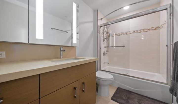 555 South Street,Honolulu,Hawaii,96813,2 Bedrooms Bedrooms,2 BathroomsBathrooms,Condo/Townhouse,South,42,18849411