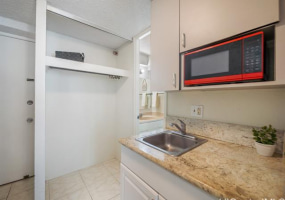 445 Seaside Avenue,Honolulu,Hawaii,96815,1 バスルームバスルーム,コンド / タウンハウス,Seaside,8,18342776