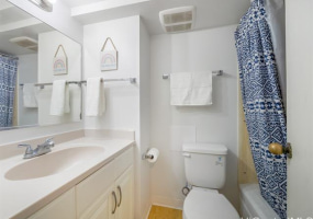 445 Seaside Avenue,Honolulu,Hawaii,96815,1 バスルームバスルーム,コンド / タウンハウス,Seaside,8,18342776