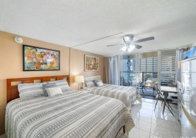 445 Seaside Avenue,Honolulu,Hawaii,96815,1 バスルームバスルーム,コンド / タウンハウス,Seaside,8,18342776