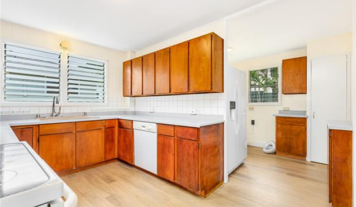 1216 Keolu Drive,Kailua,Hawaii,96734,3 Bedrooms Bedrooms,1 BathroomBathrooms,Single family,Keolu,18342976
