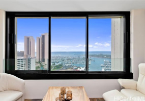 1650 Ala Moana Boulevard,Honolulu,Hawaii,96815,2 ベッドルーム ベッドルーム,2 バスルームバスルーム,コンド / タウンハウス,Ala Moana,22,18343792