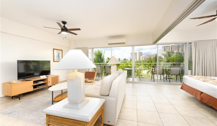 2161 Kalia Road,Honolulu,Hawaii,96815,1 Bedroom Bedrooms,1 BathroomBathrooms,Condo/Townhouse,Kalia,5,18344345