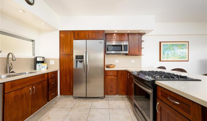 2161 Kalia Road,Honolulu,Hawaii,96815,1 Bedroom Bedrooms,1 BathroomBathrooms,Condo/Townhouse,Kalia,5,18344345