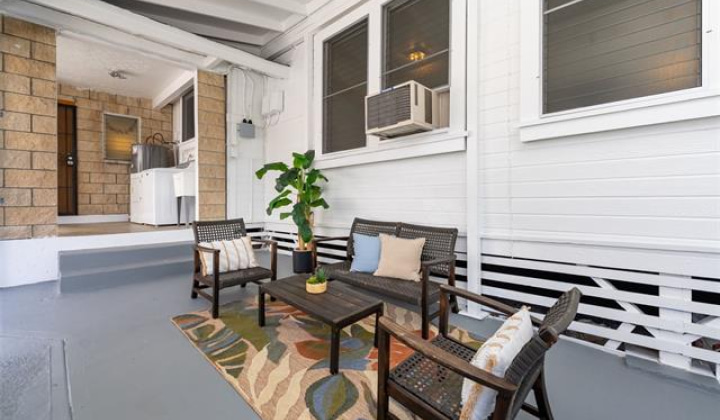 2422 Rooke Avenue,Honolulu,Hawaii,96817,5 ベッドルーム ベッドルーム,4 バスルームバスルーム,一戸建て,Rooke,19506719