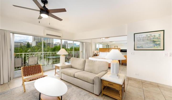 2161 Kalia Road,Honolulu,Hawaii,96815,1 Bedroom Bedrooms,1 BathroomBathrooms,Condo/Townhouse,Kalia,5,18344345