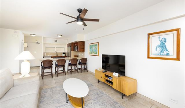 2161 Kalia Road,Honolulu,Hawaii,96815,1 Bedroom Bedrooms,1 BathroomBathrooms,Condo/Townhouse,Kalia,5,18344345
