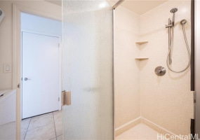2161 Kalia Road,Honolulu,Hawaii,96815,1 Bedroom Bedrooms,1 BathroomBathrooms,Condo/Townhouse,Kalia,5,18344345