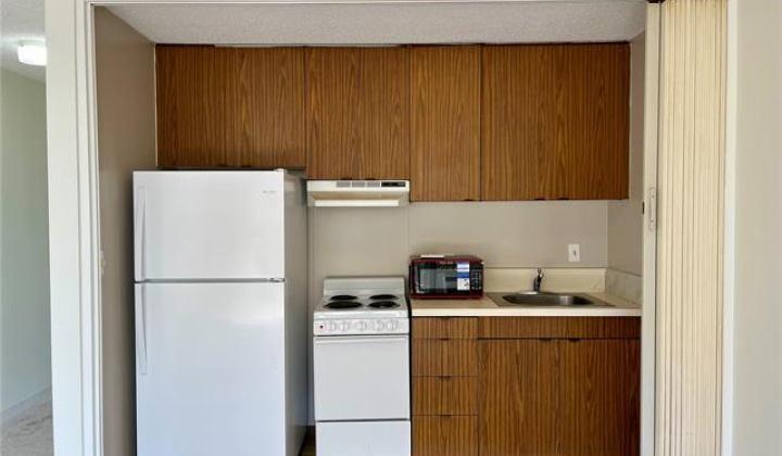 2345 Ala Wai Boulevard,Honolulu,Hawaii,96815,1 BathroomBathrooms,Condo/Townhouse,Ala Wai,12,18344682