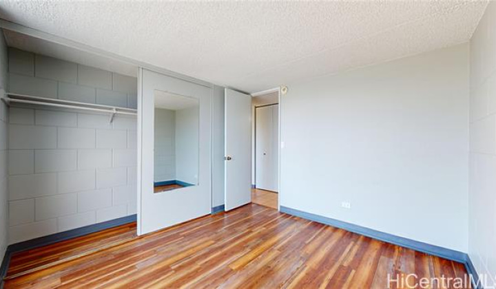 2847 Waialae Avenue,Honolulu,Hawaii,96826,2 Bedrooms Bedrooms,1 BathroomBathrooms,Condo/Townhouse,Waialae,5,18344867