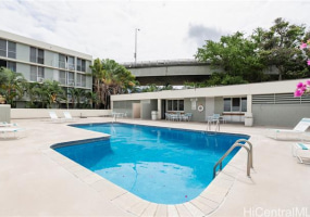 2847 Waialae Avenue,Honolulu,Hawaii,96826,2 Bedrooms Bedrooms,1 BathroomBathrooms,Condo/Townhouse,Waialae,5,18344867