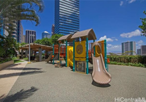 1200 Queen Emma Street,Honolulu,Hawaii,96813,2 ベッドルーム ベッドルーム,2 バスルームバスルーム,コンド / タウンハウス,Queen Emma,36,18345268