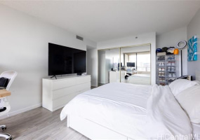581 Kamoku Street,Honolulu,Hawaii,96826,2 ベッドルーム ベッドルーム,2 バスルームバスルーム,コンド / タウンハウス,Kamoku,23,18345410