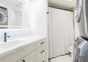 581 Kamoku Street,Honolulu,Hawaii,96826,2 ベッドルーム ベッドルーム,2 バスルームバスルーム,コンド / タウンハウス,Kamoku,23,18345410