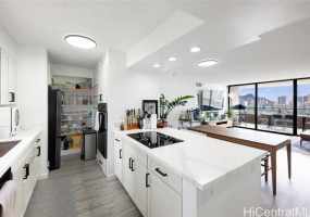 581 Kamoku Street,Honolulu,Hawaii,96826,2 ベッドルーム ベッドルーム,2 バスルームバスルーム,コンド / タウンハウス,Kamoku,23,18345410