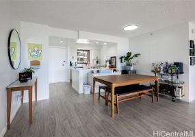 581 Kamoku Street,Honolulu,Hawaii,96826,2 ベッドルーム ベッドルーム,2 バスルームバスルーム,コンド / タウンハウス,Kamoku,23,18345410