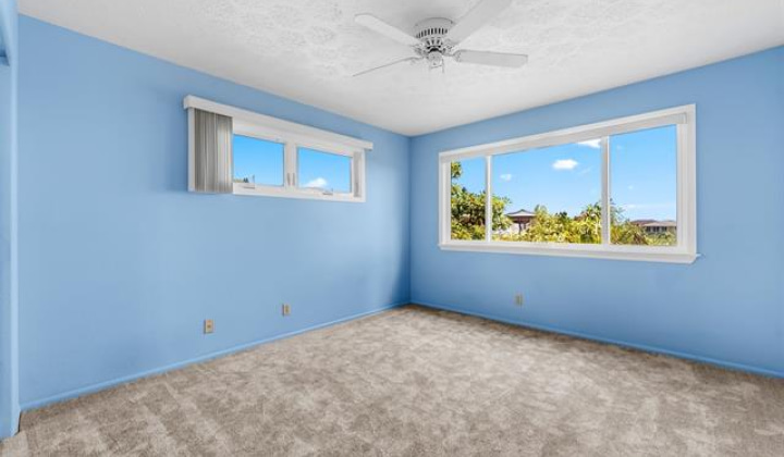 1033 Hanohano Way,Honolulu,Hawaii,96825,3 ベッドルーム ベッドルーム,2 バスルームバスルーム,一戸建て,Hanohano,18345523
