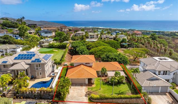 1033 Hanohano Way,Honolulu,Hawaii,96825,3 ベッドルーム ベッドルーム,2 バスルームバスルーム,一戸建て,Hanohano,18345523