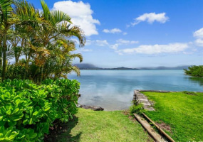 44-313 Kaneohe Bay Drive,Kaneohe,Hawaii,96744,4 Bedrooms Bedrooms,3 BathroomsBathrooms,Single family,Kaneohe Bay,18345693