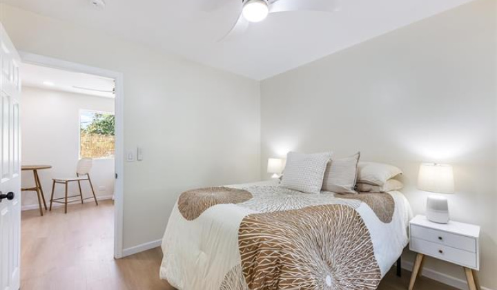 2326 Rose Street,Honolulu,Hawaii,96819,5 Bedrooms Bedrooms,2 BathroomsBathrooms,Single family,Rose,18345880