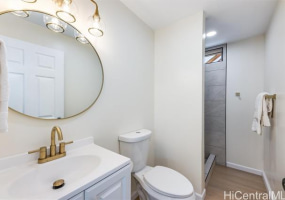 2326 Rose Street,Honolulu,Hawaii,96819,5 Bedrooms Bedrooms,2 BathroomsBathrooms,Single family,Rose,18345880