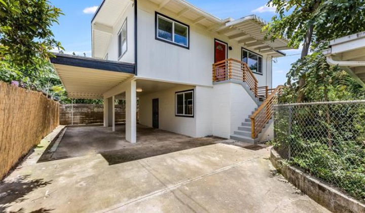 2326 Rose Street,Honolulu,Hawaii,96819,5 Bedrooms Bedrooms,2 BathroomsBathrooms,Single family,Rose,18345880