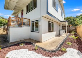 2326 Rose Street,Honolulu,Hawaii,96819,5 Bedrooms Bedrooms,2 BathroomsBathrooms,Single family,Rose,18345880