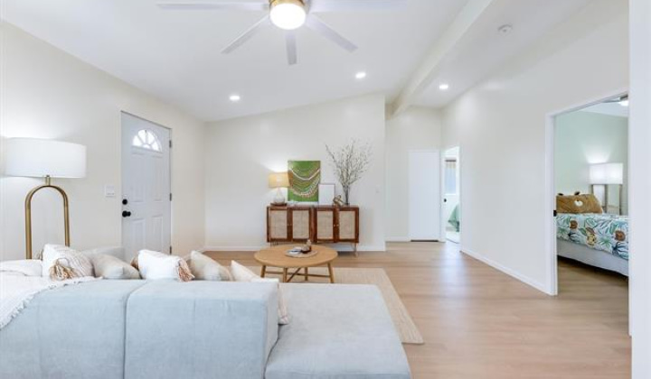 2326 Rose Street,Honolulu,Hawaii,96819,5 Bedrooms Bedrooms,2 BathroomsBathrooms,Single family,Rose,18345880